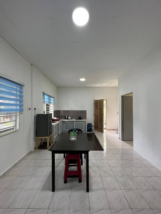 Ibai Cottage Kuala Terengganu Buitenkant foto