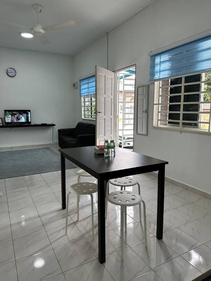 Ibai Cottage Kuala Terengganu Buitenkant foto